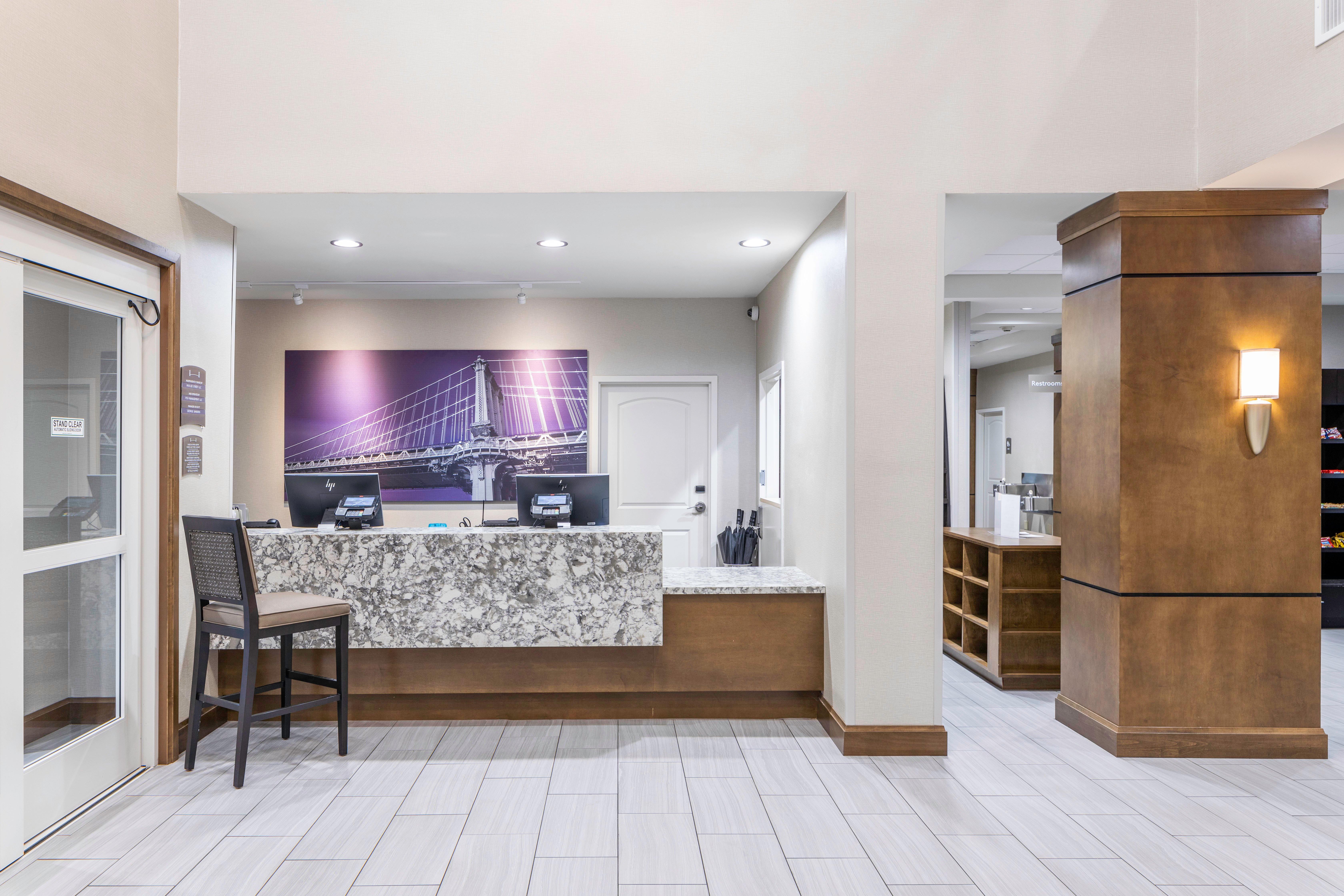 Staybridge Suites Montgomery - Downtown By Ihg Екстериор снимка