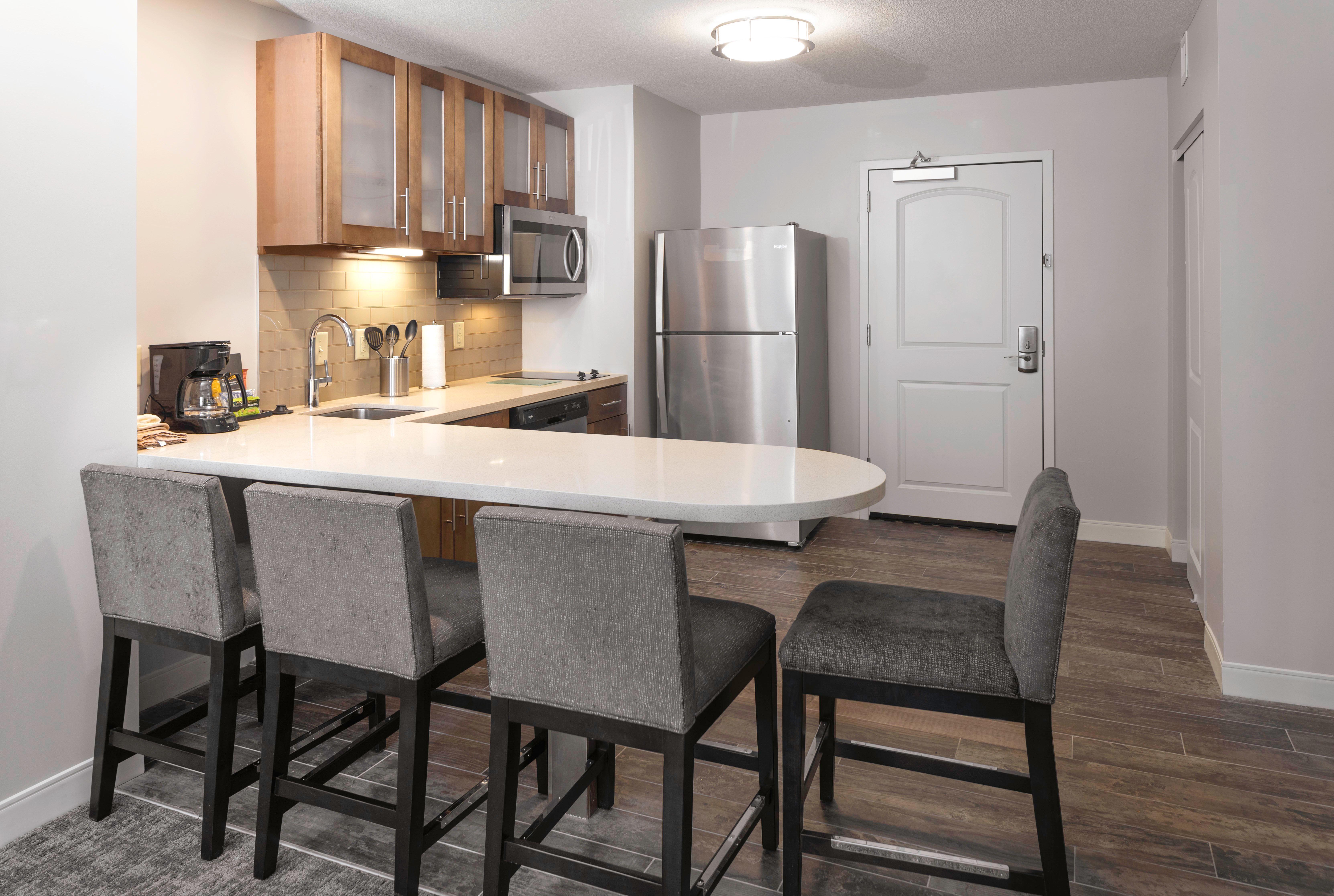 Staybridge Suites Montgomery - Downtown By Ihg Екстериор снимка